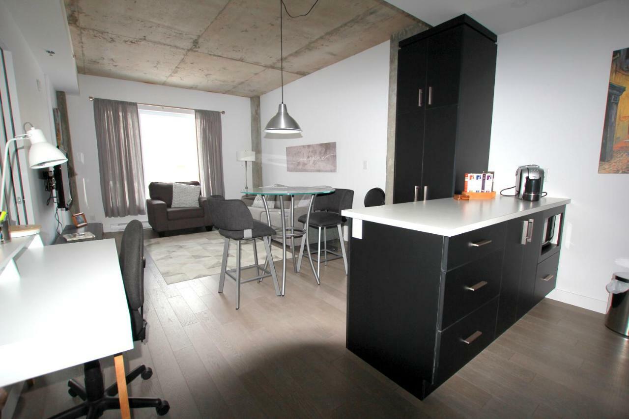 Condo "Imagine" - Stationnement Prive Inclus Québec Kültér fotó
